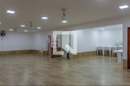 Apartamento para alugar com 55m², 2 quartos e 1 vagaÁrea comum - Salão de festas