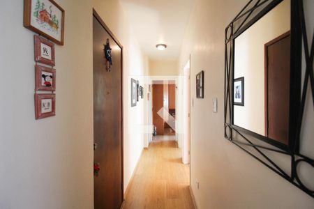 Apartamento à venda com 70m², 2 quartos e 1 vagaCorredor