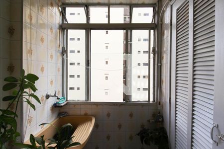 Apartamento à venda com 70m², 2 quartos e 1 vagaDetalhe da área de serviço