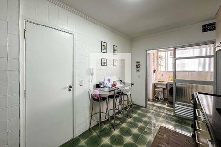 Apartamento para alugar com 100m², 2 quartos e 1 vaga Apartamento para alugar com 100m², 2 quartos e 1 vagaCozinha