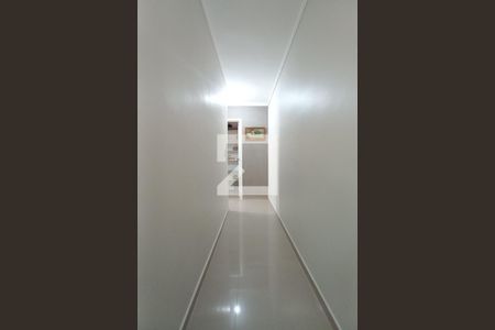 Apartamento à venda com 45m², 2 quartos e 1 vaga Apartamento à venda com 45m², 2 quartos e 1 vagaCorredor