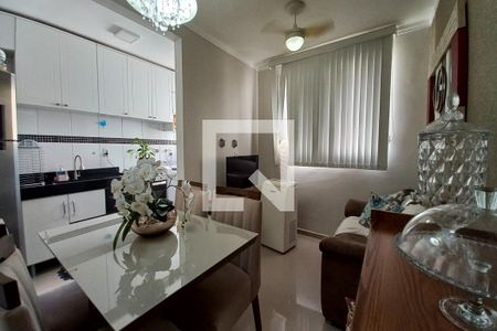 Sala de apartamento à venda com 2 quartos, 45m² em Loteamento Parque São Martinho, Campinas