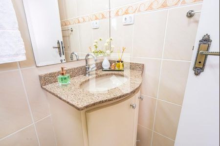Apartamento à venda com 104m², 3 quartos e 2 vagasBanheiro do Quarto 3