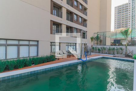 Studio à venda com 25m², 1 quarto e sem vaga Studio à venda com 25m², 1 quarto e sem vagaÁrea comum - Piscina