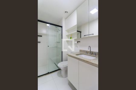 Studio à venda com 25m², 1 quarto e sem vaga Studio à venda com 25m², 1 quarto e sem vagaBanheiro