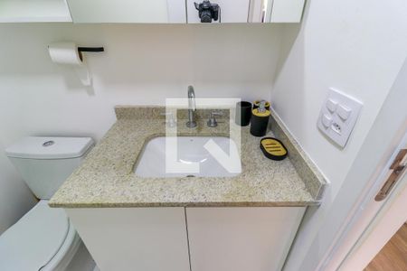 Studio à venda com 25m², 1 quarto e sem vaga Studio à venda com 25m², 1 quarto e sem vagaBanheiro
