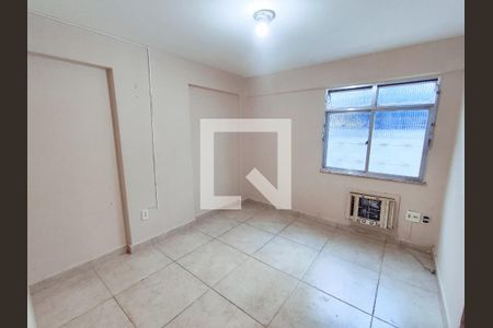 Quarto 1 de apartamento para alugar com 2 quartos, 35m² em Cascadura, Rio de Janeiro