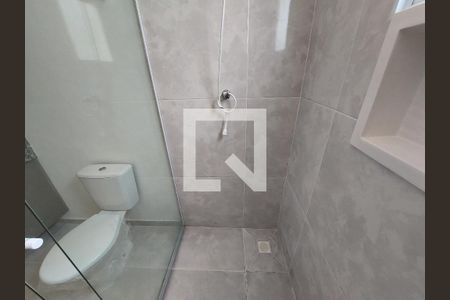 Casa à venda com 250m², 2 quartos e 2 vagas Casa à venda com 250m², 2 quartos e 2 vagasBanheiro 1