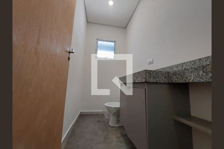Casa à venda com 250m², 2 quartos e 2 vagas Casa à venda com 250m², 2 quartos e 2 vagasLavabo