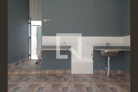 Casa à venda com 250m², 2 quartos e 2 vagas Casa à venda com 250m², 2 quartos e 2 vagasLavanderia