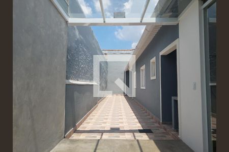 Casa à venda com 250m², 2 quartos e 2 vagas Casa à venda com 250m², 2 quartos e 2 vagasQuintal