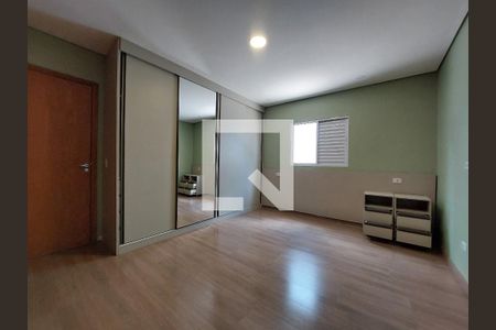 Casa à venda com 250m², 2 quartos e 2 vagas Casa à venda com 250m², 2 quartos e 2 vagasQuarto 2