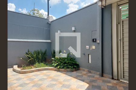 Casa à venda com 250m², 2 quartos e 2 vagas Casa à venda com 250m², 2 quartos e 2 vagasJardim