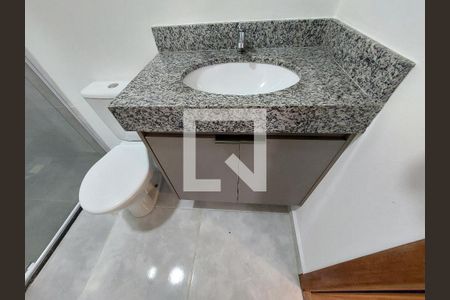 Casa à venda com 250m², 2 quartos e 2 vagas Casa à venda com 250m², 2 quartos e 2 vagasBanheiro 2