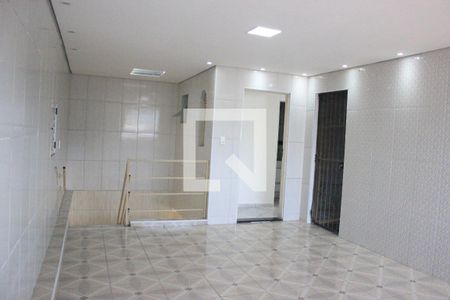 Sala de casa para alugar com 2 quartos, 115m² em Jardim Cumbica, Guarulhos