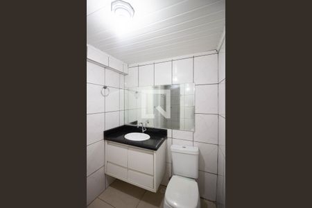 Banheiro de casa para alugar com 1 quarto, 60m² em Parada Xv de Novembro, São Paulo