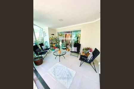 Casa à venda com 3 quartos, 397m² em Alphaville, Santana de Parnaíba