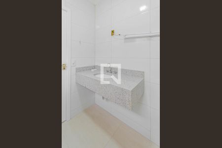 Casa à venda com 150m², 3 quartos e 2 vagasBanheiro da Suíte 1