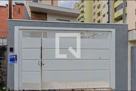 Casa à venda com 150m², 3 quartos e 2 vagasFachada