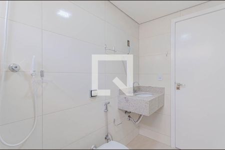 Casa à venda com 150m², 3 quartos e 2 vagasBanheiro da Suíte 2