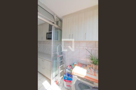 Apartamento à venda com 60m², 2 quartos e 1 vagaÁrea de Serviço