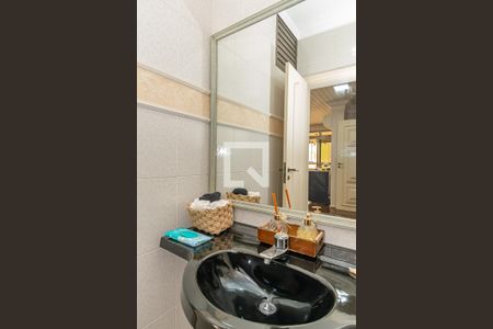 Apartamento à venda com 365m², 5 quartos e 3 vagasLavabo 