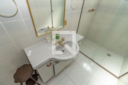 Apartamento à venda com 365m², 5 quartos e 3 vagasBanheiro Banheiro da Suíte 2
