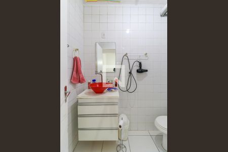 Casa para alugar com 120m², 2 quartos e sem vaga Casa para alugar com 120m², 2 quartos e sem vagaBanheiro 1