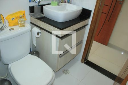 Banheiro da Suíte 3 de casa à venda com 3 quartos, 132m² em Parque Renato Maia, Guarulhos
