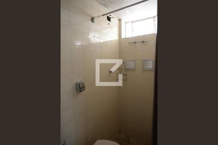 Casa à venda com 276m², 3 quartos e 2 vagasBanheiro