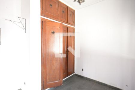 Casa à venda com 276m², 3 quartos e 2 vagasQuarto