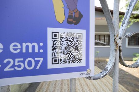 Casa à venda com 276m², 3 quartos e 2 vagasFachada