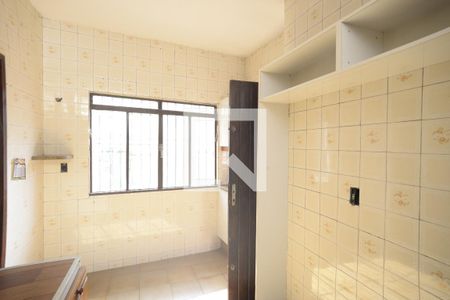 Casa à venda com 276m², 3 quartos e 2 vagasCozinha