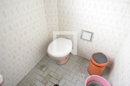 Casa à venda com 276m², 3 quartos e 2 vagasBanheiro