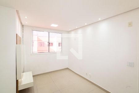 Sala de apartamento para alugar com 2 quartos, 45m² em Campo Grande, Rio de Janeiro