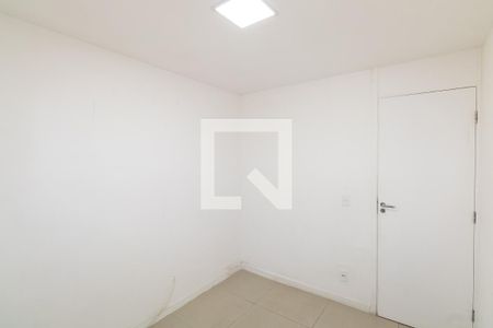 Quarto 1 de apartamento para alugar com 2 quartos, 45m² em Campo Grande, Rio de Janeiro