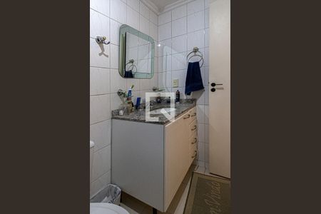banheiro social_3 de apartamento à venda com 2 quartos, 50m² em Vila Arapuã, São Paulo
