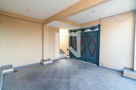 Garagem de casa à venda com 3 quartos, 242m² em Parque Imperial, São Paulo
