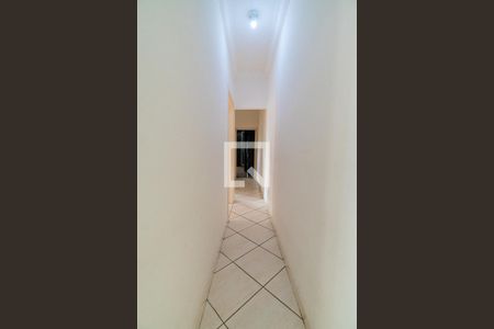 Corredor de casa à venda com 3 quartos, 242m² em Parque Imperial, São Paulo