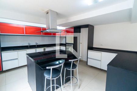 Cozinha de casa à venda com 3 quartos, 242m² em Parque Imperial, São Paulo