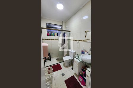 Apartamento para alugar com 85m², 2 quartos e 1 vaga Apartamento para alugar com 85m², 2 quartos e 1 vagaBanheiro