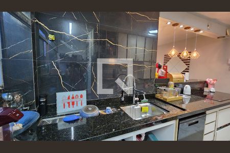 Apartamento para alugar com 85m², 2 quartos e 1 vaga Apartamento para alugar com 85m², 2 quartos e 1 vagaCozinha