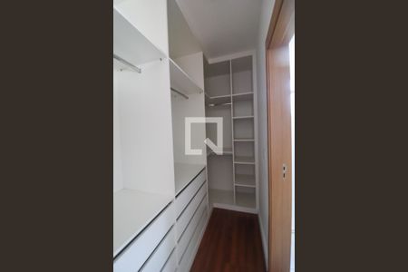 Apartamento à venda com 71m², 2 quartos e 2 vagasQuarto 2