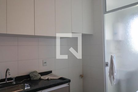 Apartamento à venda com 71m², 2 quartos e 2 vagasCozinha e Área de Serviço
