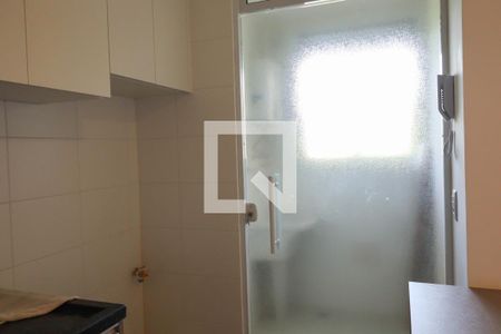 Apartamento à venda com 71m², 2 quartos e 2 vagasCozinha e Área de Serviço