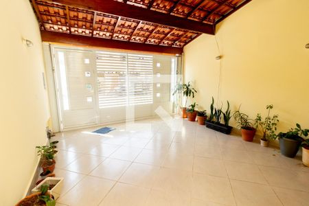 Casa à venda com 88m², 2 quartos e 2 vagas Casa à venda com 88m², 2 quartos e 2 vagasGaragem