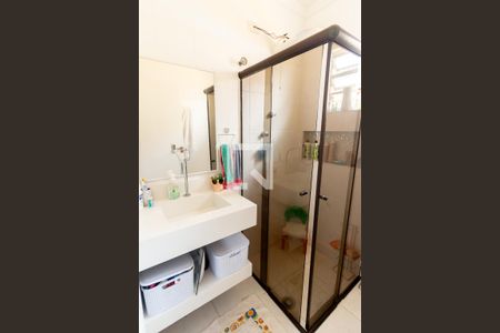 Casa à venda com 88m², 2 quartos e 2 vagas Casa à venda com 88m², 2 quartos e 2 vagasBanheiro