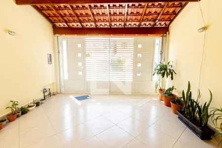 Casa à venda com 88m², 2 quartos e 2 vagas Casa à venda com 88m², 2 quartos e 2 vagasGaragem