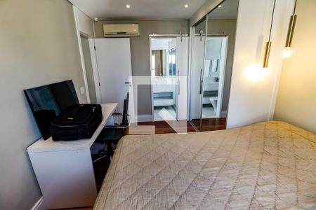 Apartamento à venda com 210m², 3 quartos e 5 vagasSuíte 2