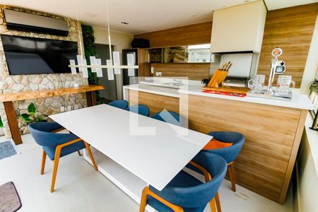 Apartamento à venda com 210m², 3 quartos e 5 vagasÁrea gourmet - cobertura